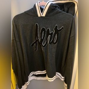 Aero sweatshirt, thin material- perfect for “sweater weather”